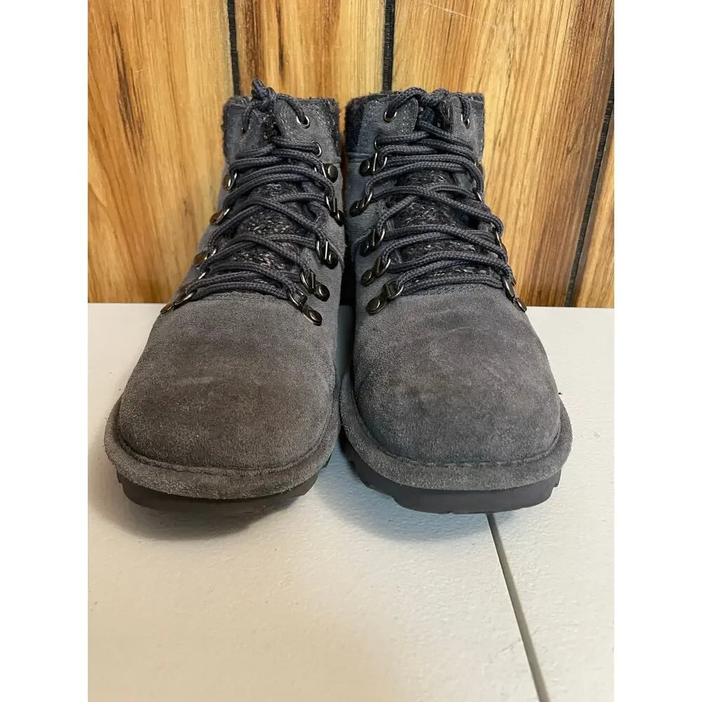 Bearpaw women's Ankle boot size 7‎ gray Suede Shoes